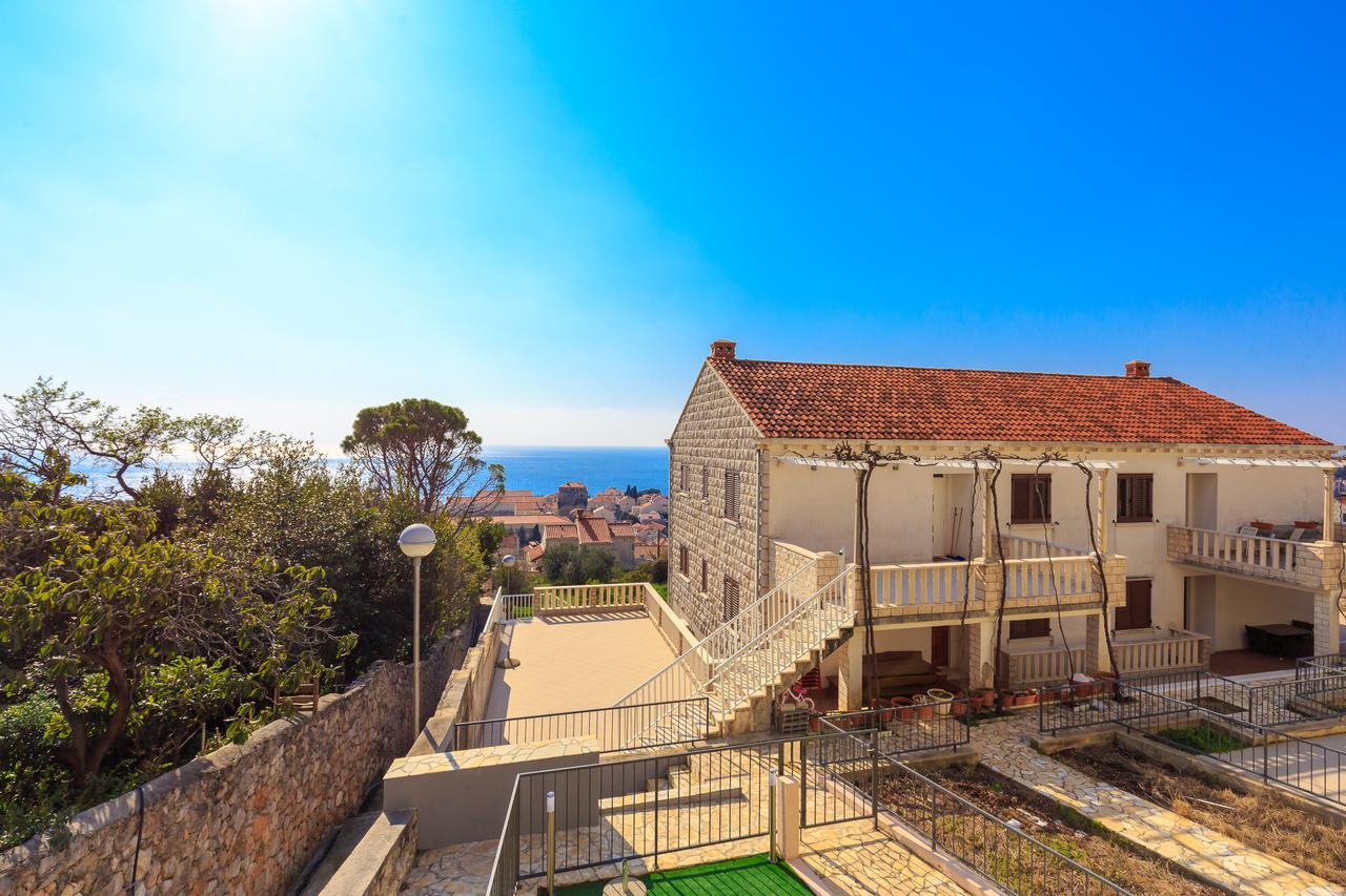 Two Bedroom Sunny Suite Dubrovnik Bagian luar foto