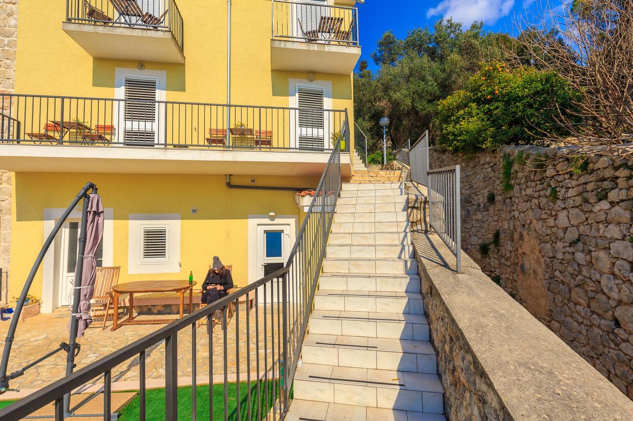 Two Bedroom Sunny Suite Dubrovnik Bagian luar foto